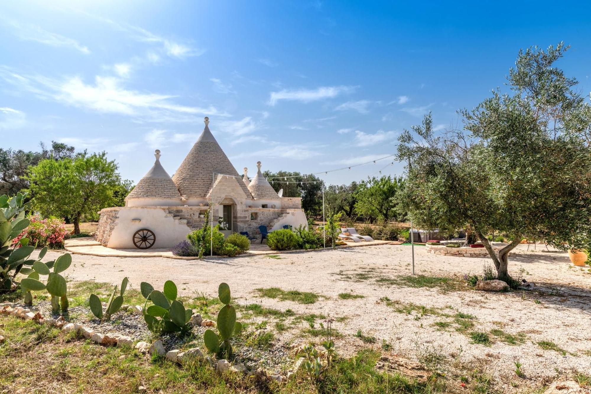 Il Trullo Di Mariangela Villa Челие Месапика Екстериор снимка